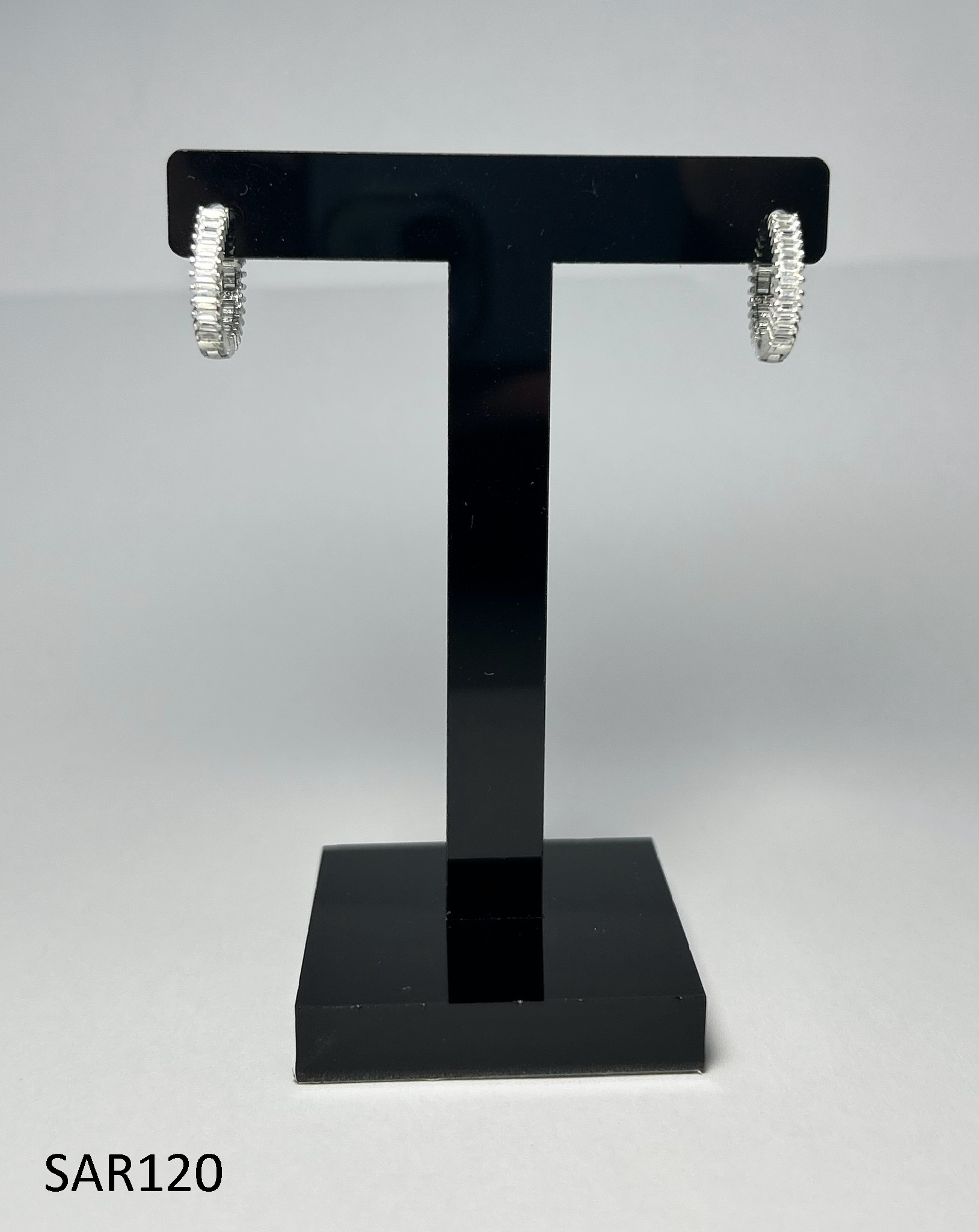 SAR120