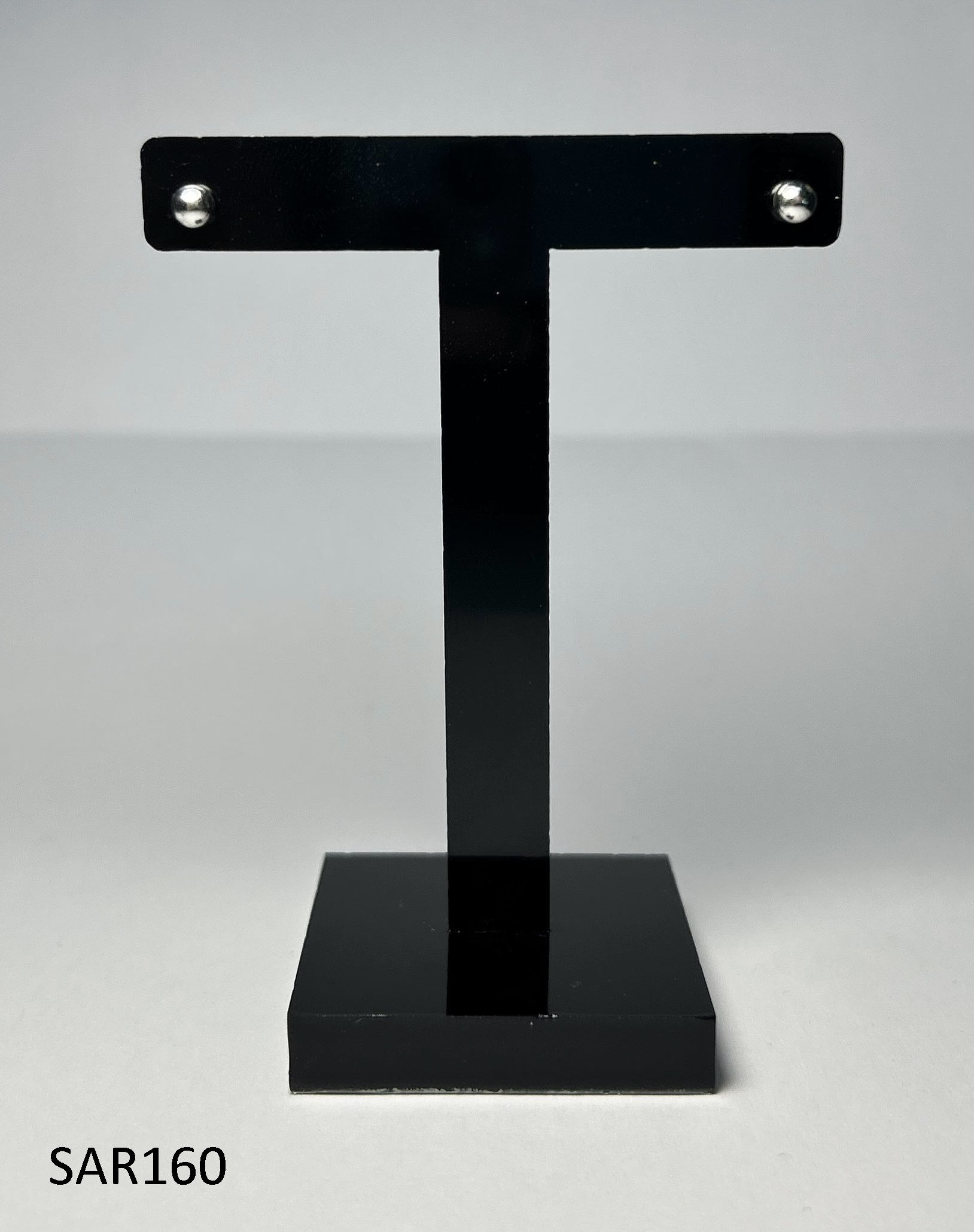 SAR160