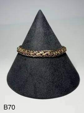 Bracelet В70 in gold
